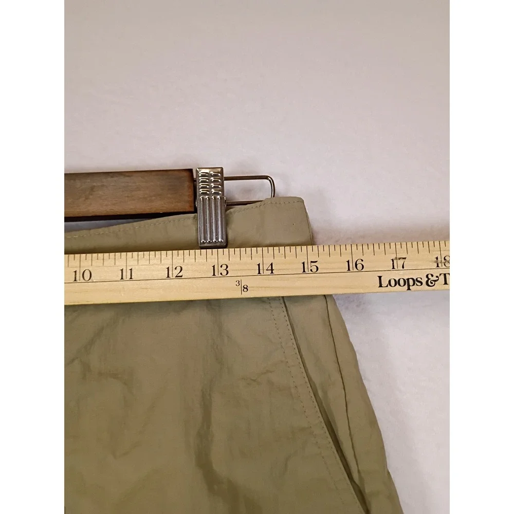 Gorpcore Old Navy Mens Small Olive Green Nylon Utility Cargo Hiking Shorts